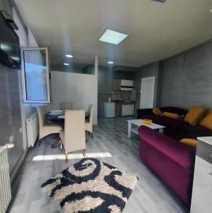 Appartement Apartman Belic 2 à Novi Pazar Exterior photo