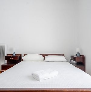 Spacious 3 Bedroom Flat In Kolonaki Athènes Exterior photo