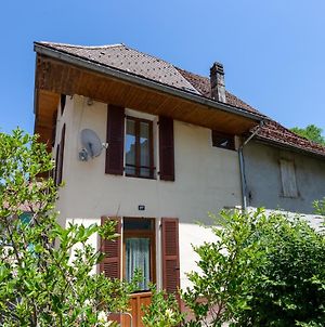 Maison de Village à St Pierre d'Entremont Saint-Pierre-dʼEntremont Exterior photo