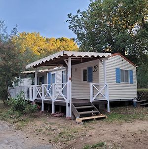 Hôtel bungalow dans camping familial à Villelongue-dels-Monts Exterior photo