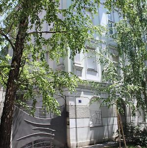 Garden Center Apartment Novi Sad Exterior photo