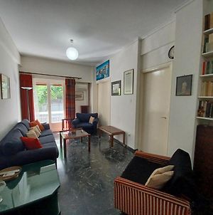 Charming Apartment In The Neighborhood Of Pangrati Athènes Exterior photo