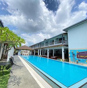 Alia Residence Business Resort Langkawi Exterior photo