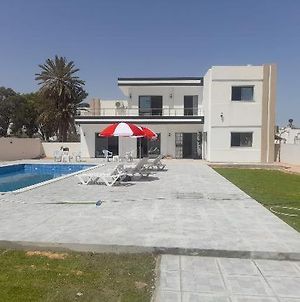 Villa avec piscine privé. Midoun Exterior photo