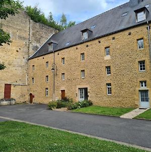 Appartement Aux remparts du château à Sedan Exterior photo