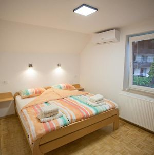 Appartement Apartmaji Hubi à Bled Exterior photo