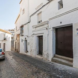 Awesome Home In Arcos De La Frontera With Wifi And 3 Bedrooms Exterior photo