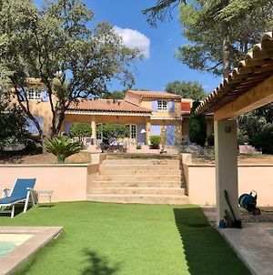 Villa Bois Romay dans le Luberon avec piscine, tennis et pétanque. La Bastide-des-Jourdans Exterior photo