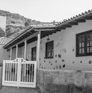 Villa Cr Las Nuevitas Tranquilidad Y Descanso à Hermigua Exterior photo