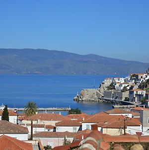 Villa Hydra Town, Relaxing Patio Panoramic Sea View à Hydra Island  Exterior photo
