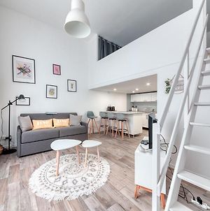 Appartement GuestReady - Chic Duplex in Villeurbanne Exterior photo