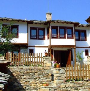 Complex Kosovo Houses Exterior photo