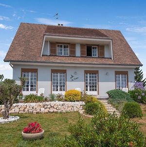 Spacious Holiday Home In Isigny-Sur-Mer With Garden Exterior photo