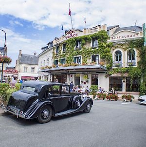 Logis Hotel De France La Chartre-sur-le-Loir Exterior photo