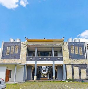 Super Oyo 91495 Hotel Indah Residence Denpasar Exterior photo