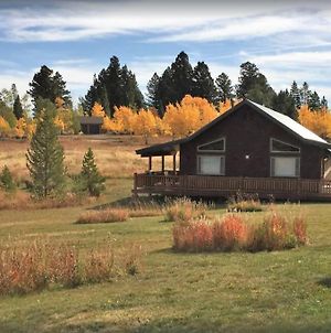 Fox Den Lodge West Yellowstone Exterior photo