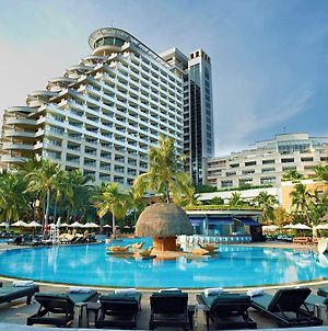 Hilton Hua Hin Resort & Spa Exterior photo