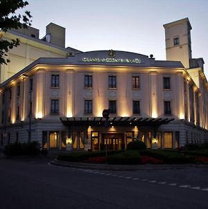 Hôtel Grand Visconti Palace à Milan Exterior photo