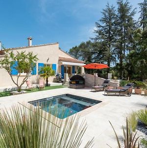 Villa de charme avec piscine chauffée&cigales Poulx Exterior photo