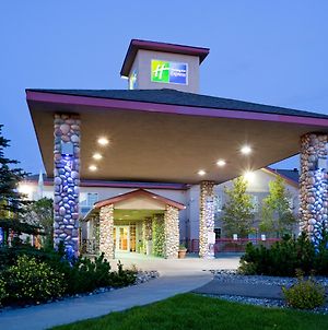 Holiday Inn Express Anchorage Exterior photo
