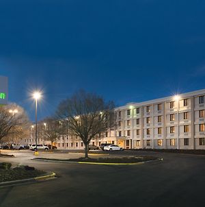 Holiday Inn Charlotte Airport Exterior photo