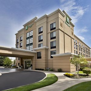 Holiday Inn & Suites Ann Arbor Univ. Michigan Area Exterior photo