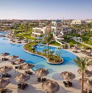 Coral Sea Holiday Resort And Aqua Park Charm el-Cheikh Exterior photo