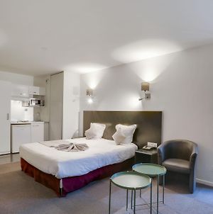 All Suites Appart Hôtel Aéroport Paris Orly – Rungis Exterior photo