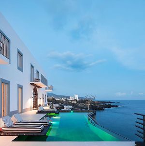 White Exclusive Suites&Villas Lagoa  Exterior photo