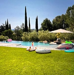 Villa Provençale - piscine à débordement Fuveau Exterior photo