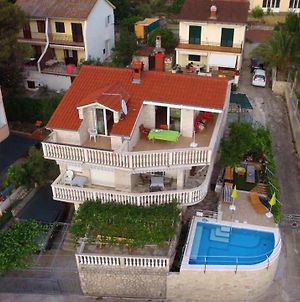 Villa Seaside House With A Swimming Pool Okrug Donji, Ciovo - 13428 à Donji Okrug  Exterior photo
