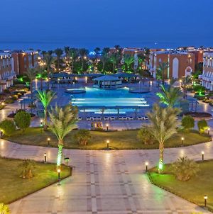 Sunrise Garden Beach Resort Hurghada Exterior photo