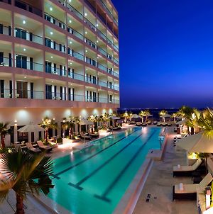 Staybridge Suites Yas Island Abu Dhabi, An Ihg Hotel Abou Dabi Exterior photo
