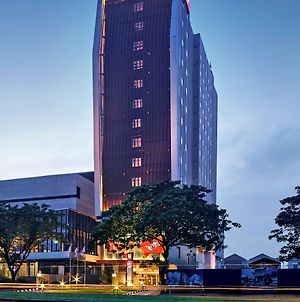 Hôtel Ibis Gading Serpong à Tangerang Exterior photo