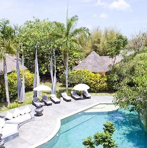 Villa Mathis Bali Exterior photo