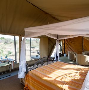 Hôtel Serengeti Ikoma Wild Camp Exterior photo
