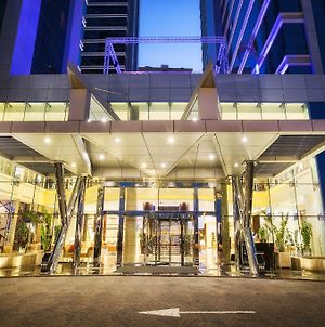 Ghaya Grand Hotel & Apartments Dubaï Exterior photo