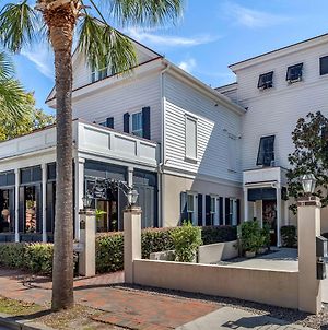 Inn At I'On, Ascend Hotel Collection Charleston Exterior photo