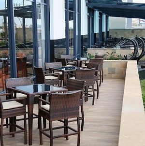 Hilton Garden Inn Nairobi Airport Exterior photo