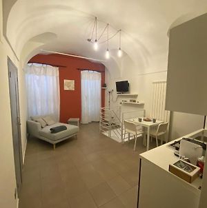 Appartement La Casetta Di Giulia à Dolceacqua Exterior photo