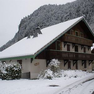 Spacious Ski Chalet In Traditional French Village, Sleeps 8-10, Four Star With Fibre Broadband Abondance Exterior photo
