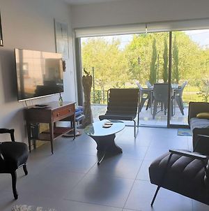 Appartement avec terrasse, jardin et double garage Colmar Exterior photo