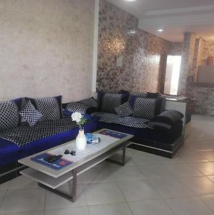 2 Bedroom Apartment In Assilah City In Front Of The Beach And Swimming Pool Exterior photo