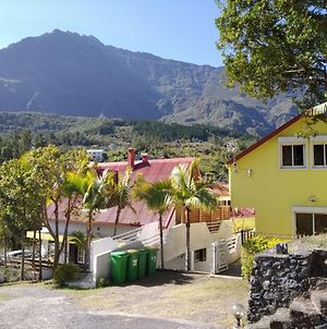 Villa Ticaze Montagne à Cilaos Exterior photo