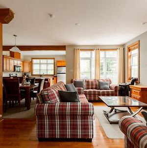 Instantsuites - Cheerful 3 Bedroom Cottage On Golf Course Mont-Tremblant Exterior photo