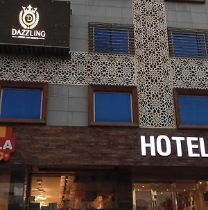 Hôtel Dazzling à Agra  Exterior photo