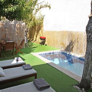 Fridays Flats Casa Alba ,Villa With Pool Barcelone Exterior photo