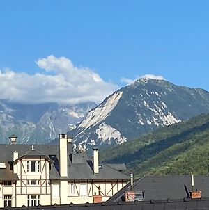 Appartement Joli studio Brides-les-Bains avec vue montagne et piscine Exterior photo