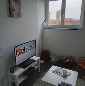 Appartement Roubaix près Lille, un cocon en plein centre Exterior photo