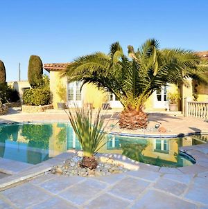 Stunning Home In Jonquire Saint Vincen With Wifi, Private Swimming Pool And Swimming Pool Jonquieres-et-Saint-Vincent Exterior photo